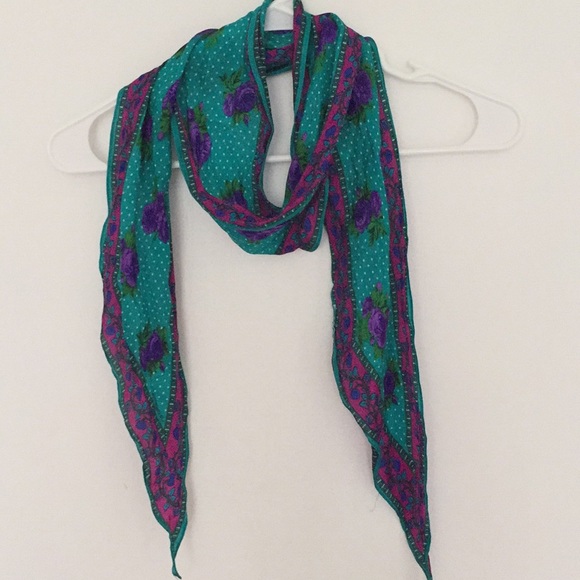 Liz Claiborne Accessories - FINAL PRICE Vintage Liz Claiborne scarf